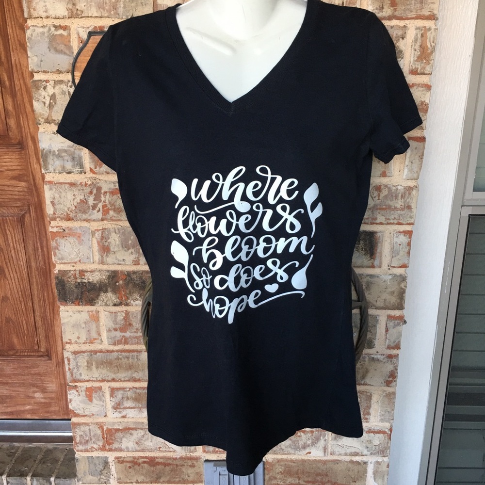 Black t shirt M Fruit of Loom  New 100% cotton